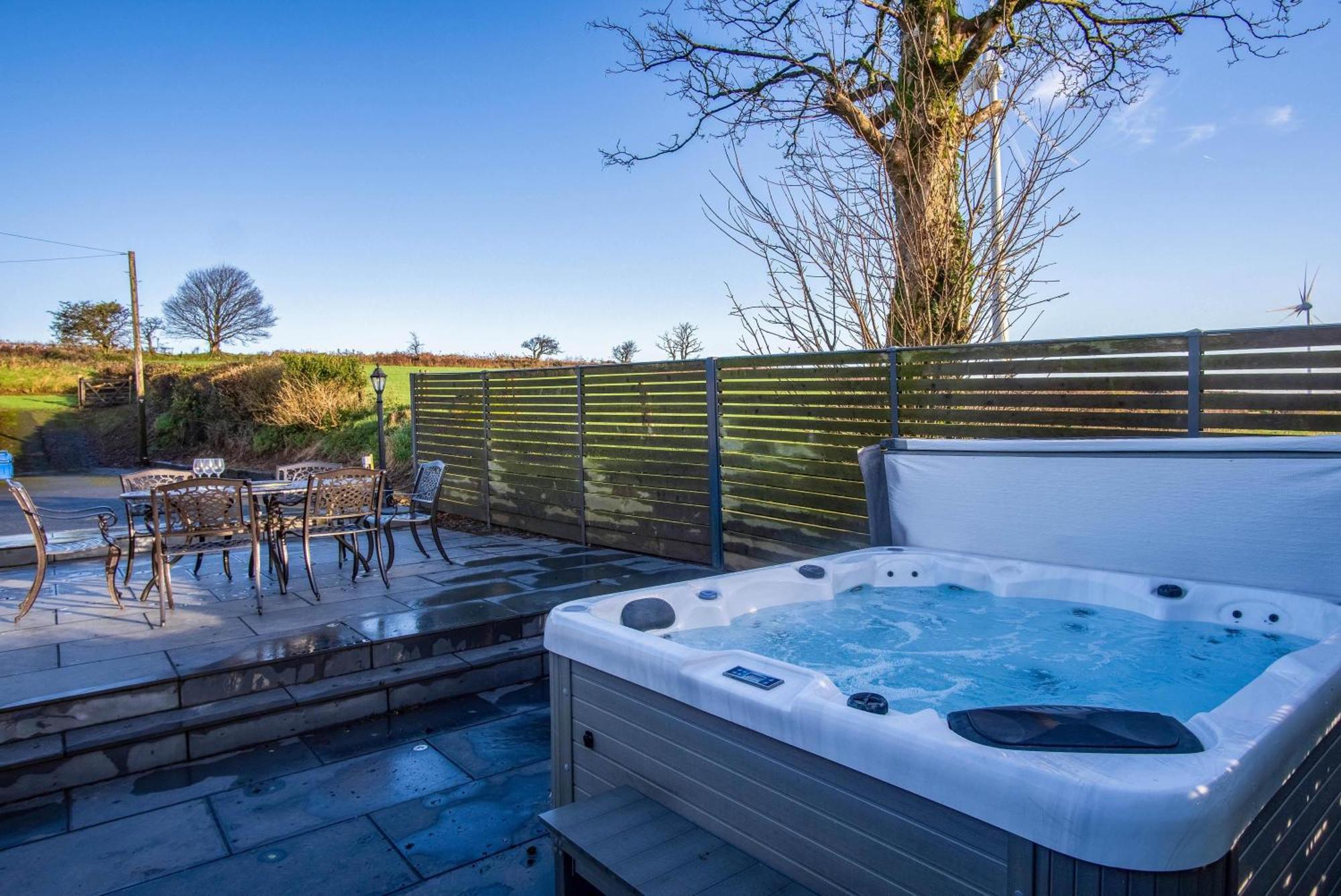 The Beacon - 3 Bedroom Cottage - Ludchurch - Narberth Exterior photo